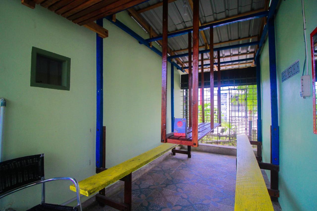 Oyo 1596 Taman Homestay Syariah Dumai Eksteriør bilde